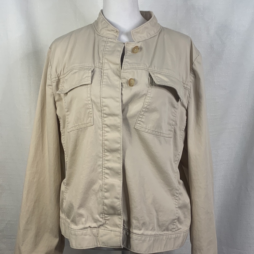 GAP Cropped Khaki Utility Jacket- EUC - Picture 5 of 12